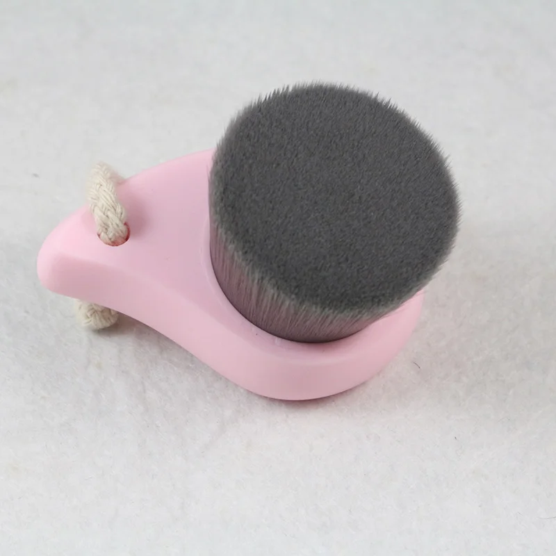 pinceau-maquillage-polyvalent
